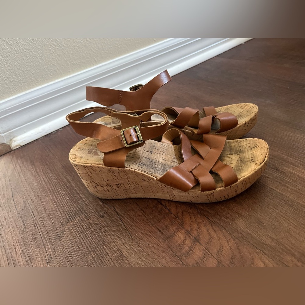 Korks by Kork-Ease Brown Wedge Leather Sandals Size 9